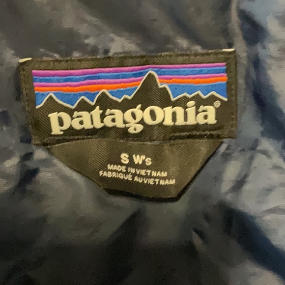Patagonia Women's Dark Blue Puffer Jacket 1800 Tequila Logo - Picture 7 of 7